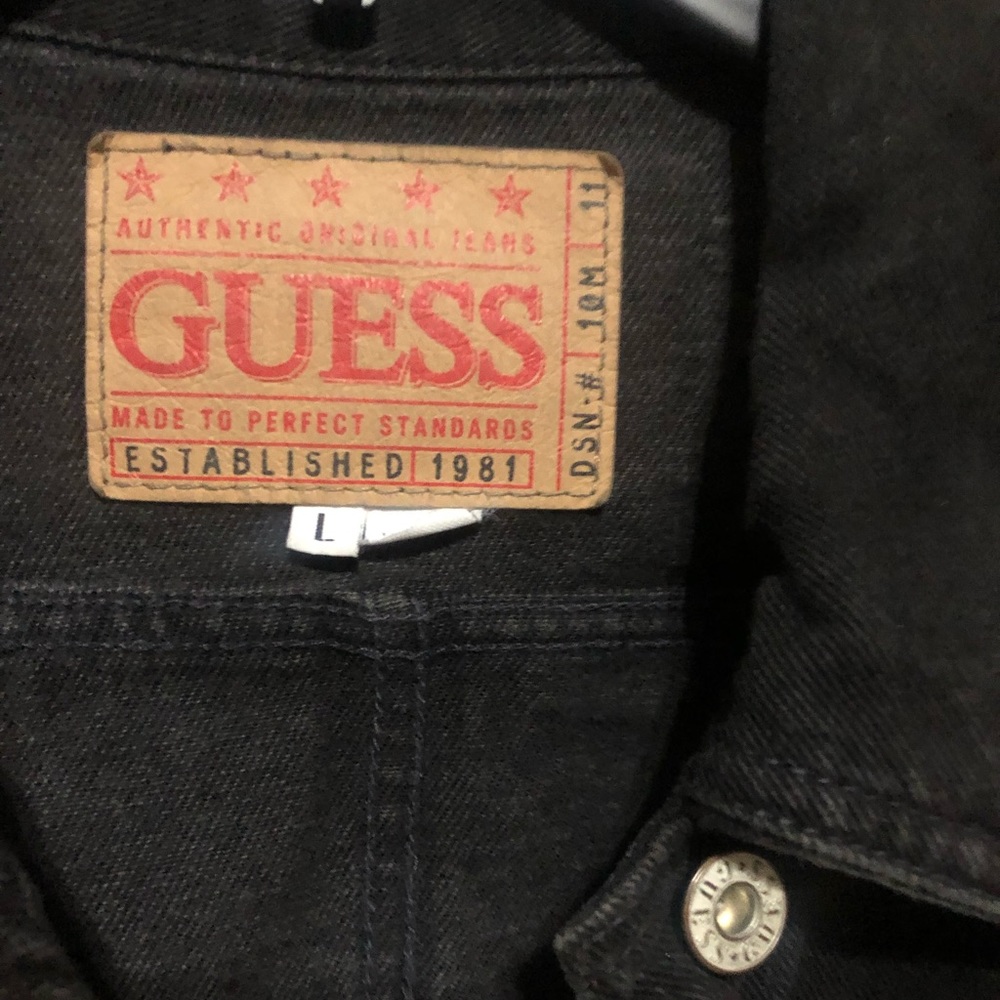 Guess black denim jacket size large - Picture 2 of 2